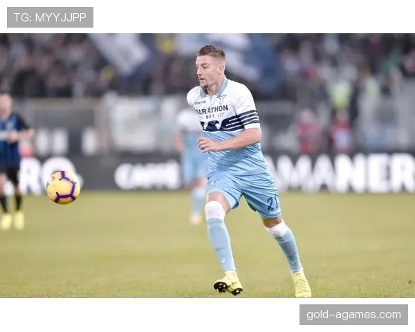 尤文图斯中场创造不足，进攻组织受限影响比赛打开局面