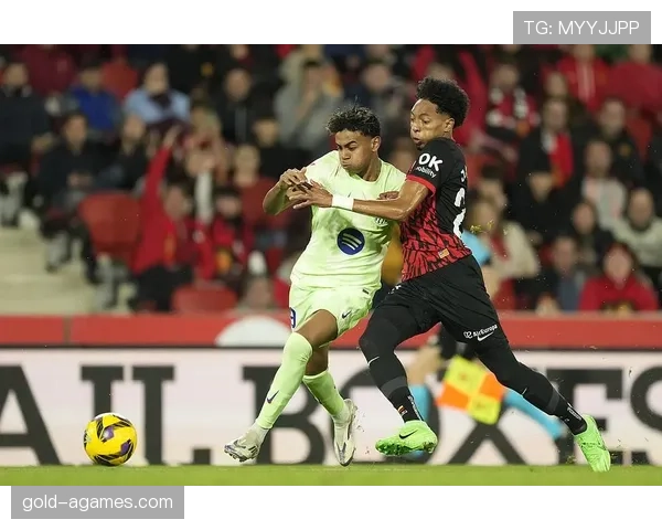 巴萨核心阵容成熟度问题影响球队本赛季竞争格局走势